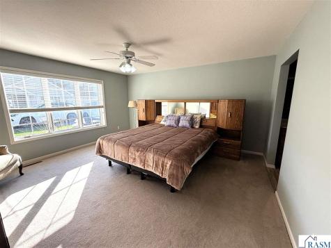 909 Cottonwood New Ulm MN 56073