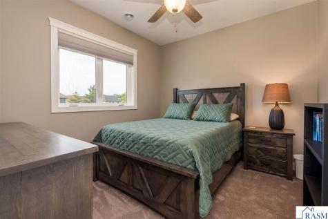305 Dancing Waters Circle Mankato MN 56001