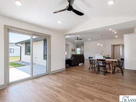 309 Pinehurst Drive Mankato MN 56001