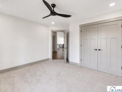 309 Pinehurst Drive Mankato MN 56001