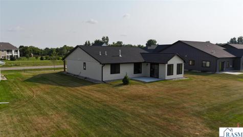 309 Pinehurst Drive Mankato MN 56001