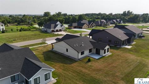 309 Pinehurst Drive Mankato MN 56001
