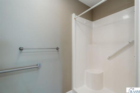 1314 Pine Pointe Curve St. Peter MN 56082