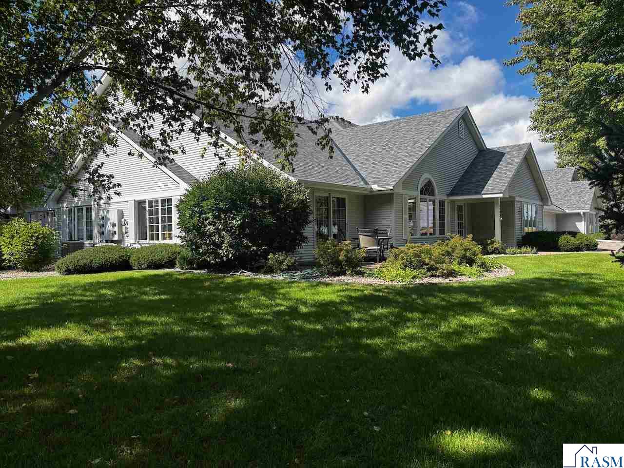 1203 Rockbend Parkway St. Peter MN 56082