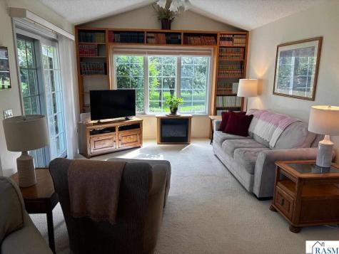 1203 Rockbend Parkway St. Peter MN 56082