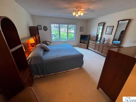1203 Rockbend Parkway St. Peter MN 56082