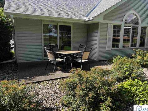1203 Rockbend Parkway St. Peter MN 56082