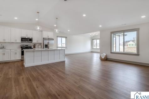 309 Pinehurst Drive Mankato MN 56001