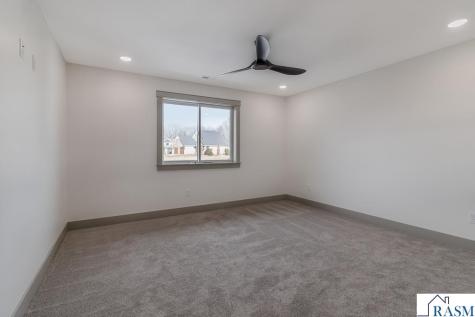 309 Pinehurst Drive Mankato MN 56001