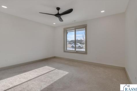 309 Pinehurst Drive Mankato MN 56001