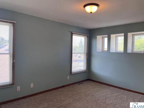 1824 Haralson Court St. Peter MN 56082