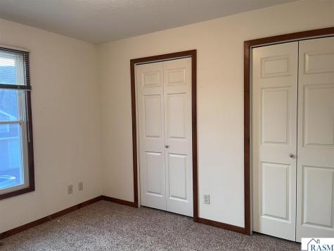1824 Haralson Court St. Peter MN 56082
