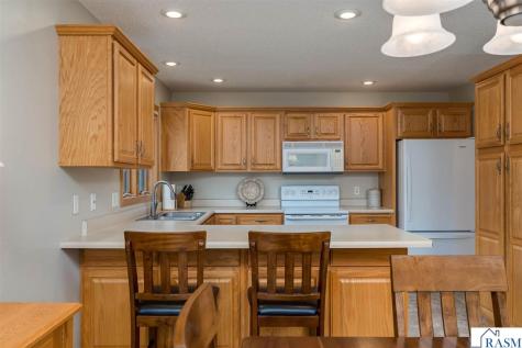 129 Cameo Lane Mankato MN 56001