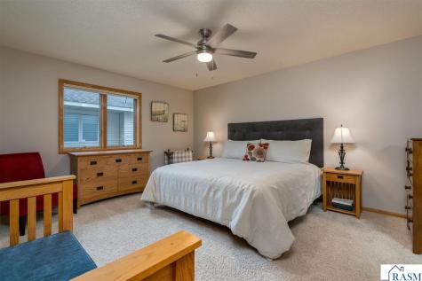 129 Cameo Lane Mankato MN 56001