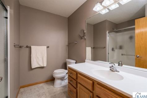 129 Cameo Lane Mankato MN 56001