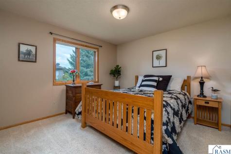 129 Cameo Lane Mankato MN 56001