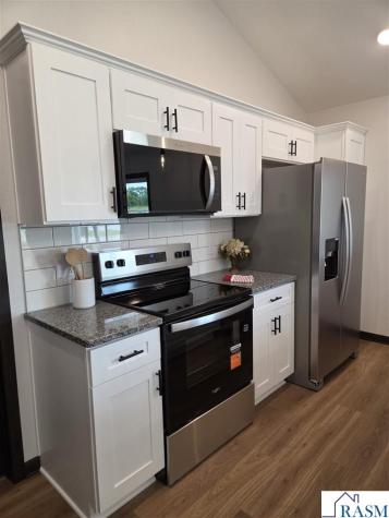 2025 Clark Street St. Peter MN 56082-1229