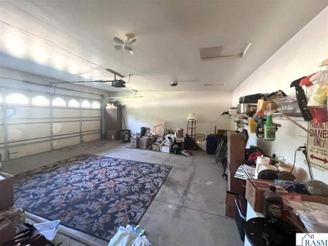 1951 E Welco Drive St. Peter MN 56082