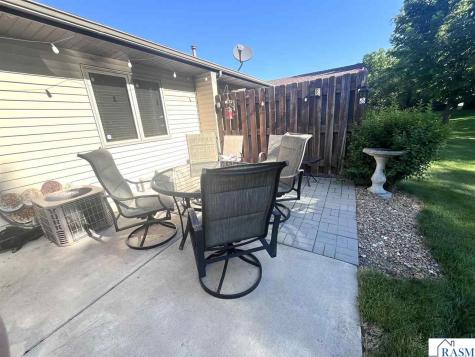 1951 E Welco Drive St. Peter MN 56082