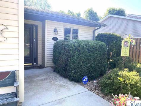 1951 E Welco Drive St. Peter MN 56082