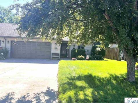 1951 E Welco Drive St. Peter MN 56082
