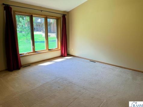 1512 S Franklin Street New Ulm MN 56073