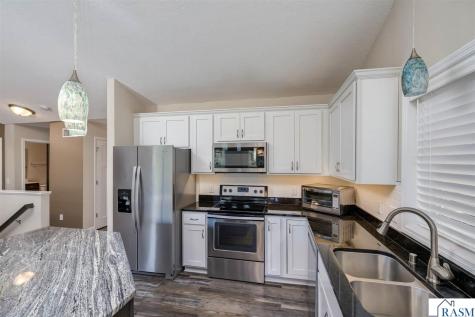 625 Tomahawk Court Madison Lake MN 56063