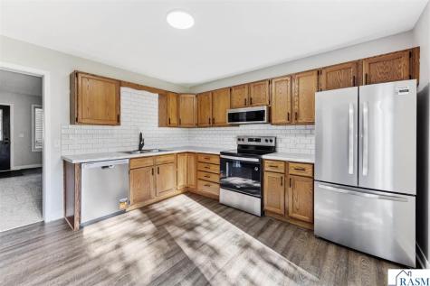 1639 Pleasant View Drive North Mankato MN 56003