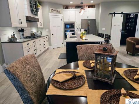 1919 Alison Avenue New Ulm MN 56073
