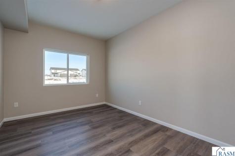 3120 Noble Drive Mankato MN 56001