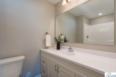 3120 Noble Drive Mankato MN 56001