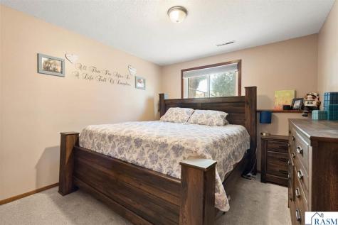 116 Merlin Circle Mankato MN 56001
