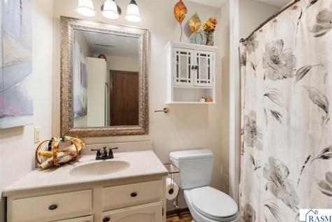 116 Merlin Circle Mankato MN 56001