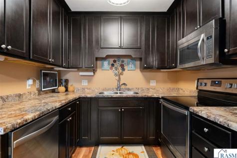 116 Merlin Circle Mankato MN 56001