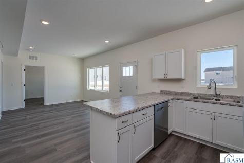 3122 Noble Drive Mankato MN 56001