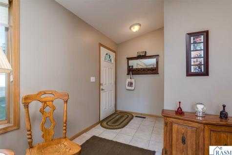 2320 Hoffman Path Mankato MN 56001