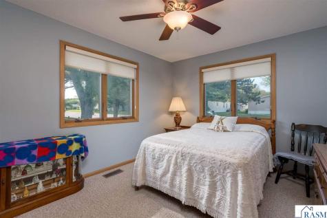 2320 Hoffman Path Mankato MN 56001