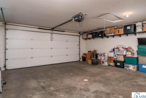 2320 Hoffman Path Mankato MN 56001