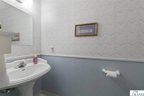 45 Restless Court North Mankato MN 56003