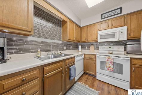 45 Restless Court North Mankato MN 56003