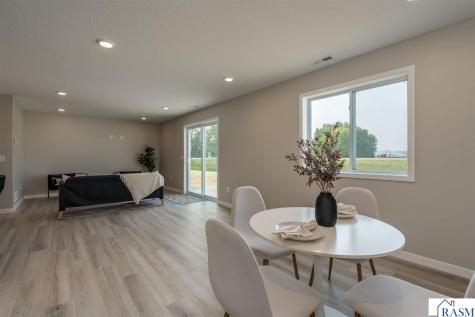 3123 Scotch Lane Mankato MN 56001