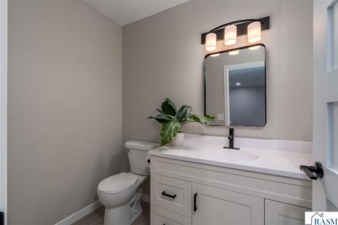 3123 Scotch Lane Mankato MN 56001