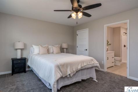 3123 Scotch Lane Mankato MN 56001
