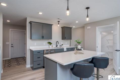 3123 Scotch Lane Mankato MN 56001