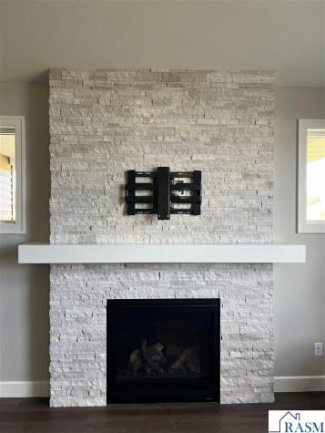 1048 Saba Boulevard Mankato MN 56001