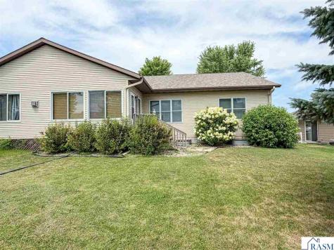 712 W Main Street Arlington MN 55307