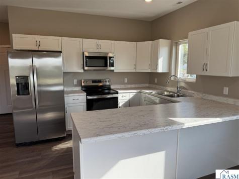 1905 Bluestem Drive Mankato MN 56001