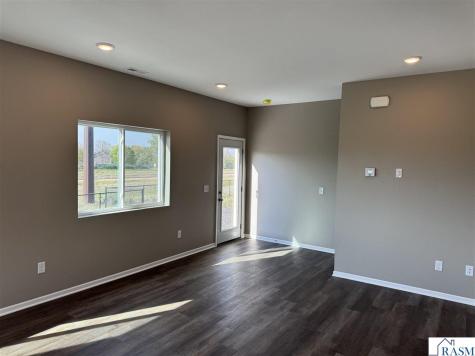 1905 Bluestem Drive Mankato MN 56001