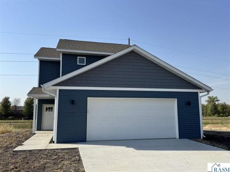 1905 Bluestem Drive Mankato MN 56001