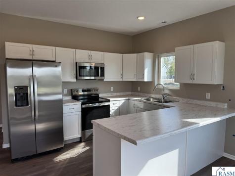 1905 Bluestem Drive Mankato MN 56001